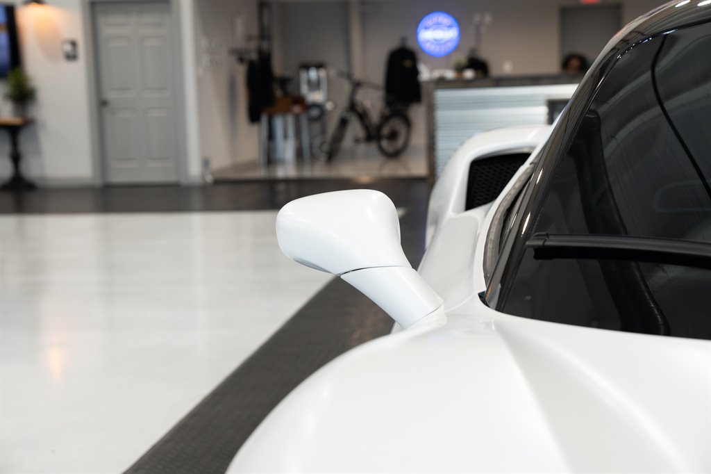 2022 Maserati MC20 32