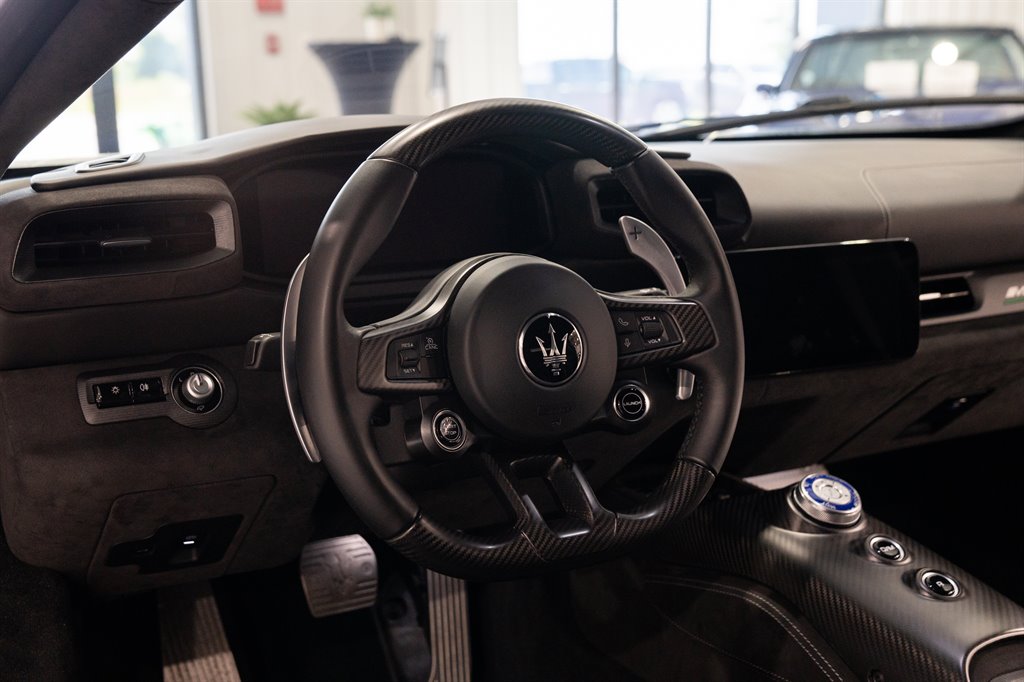 2022 Maserati MC20 58