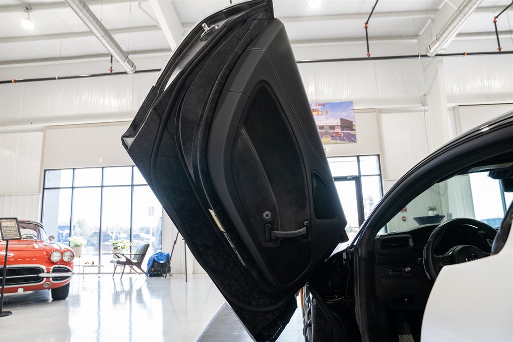 2022 Maserati MC20 51