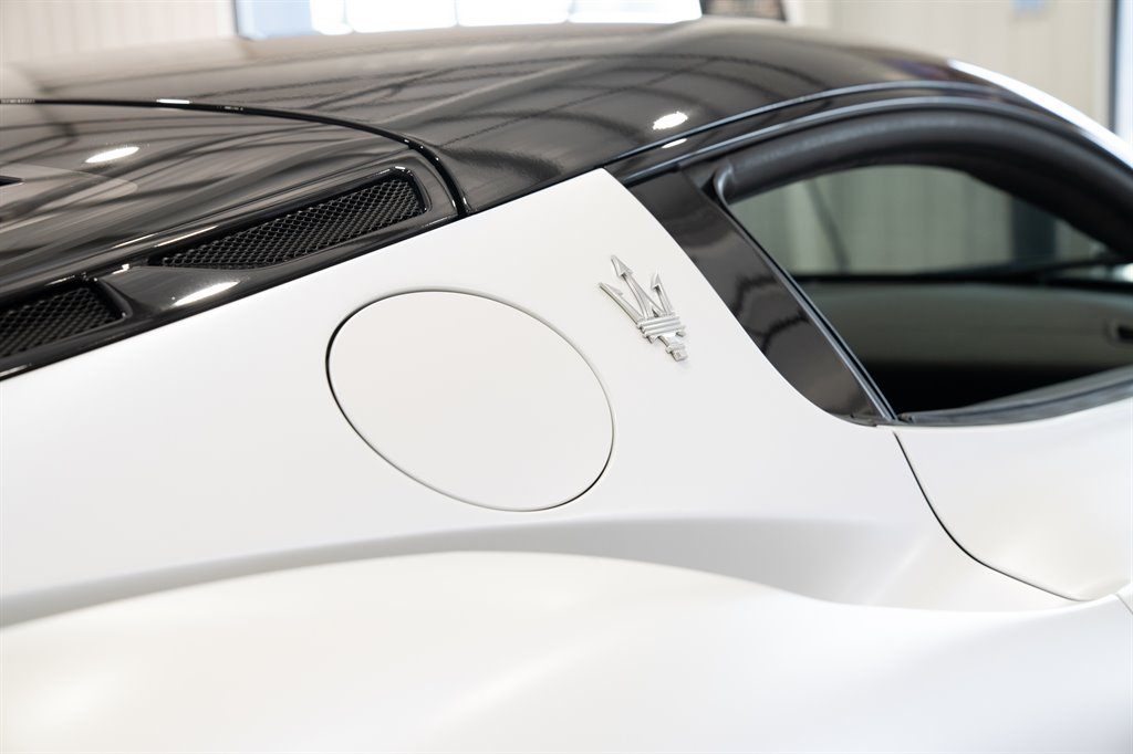 2022 Maserati MC20 40