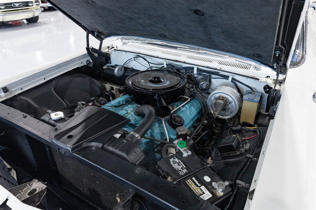 1960 Pontiac Bonneville 58