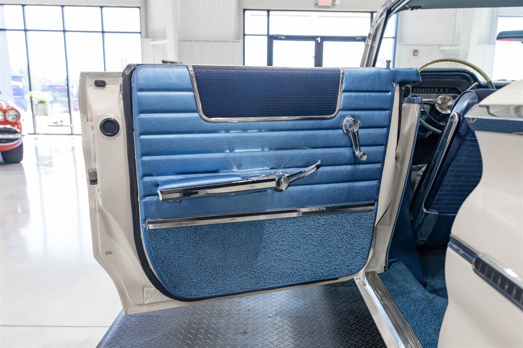 1960 Pontiac Bonneville 49