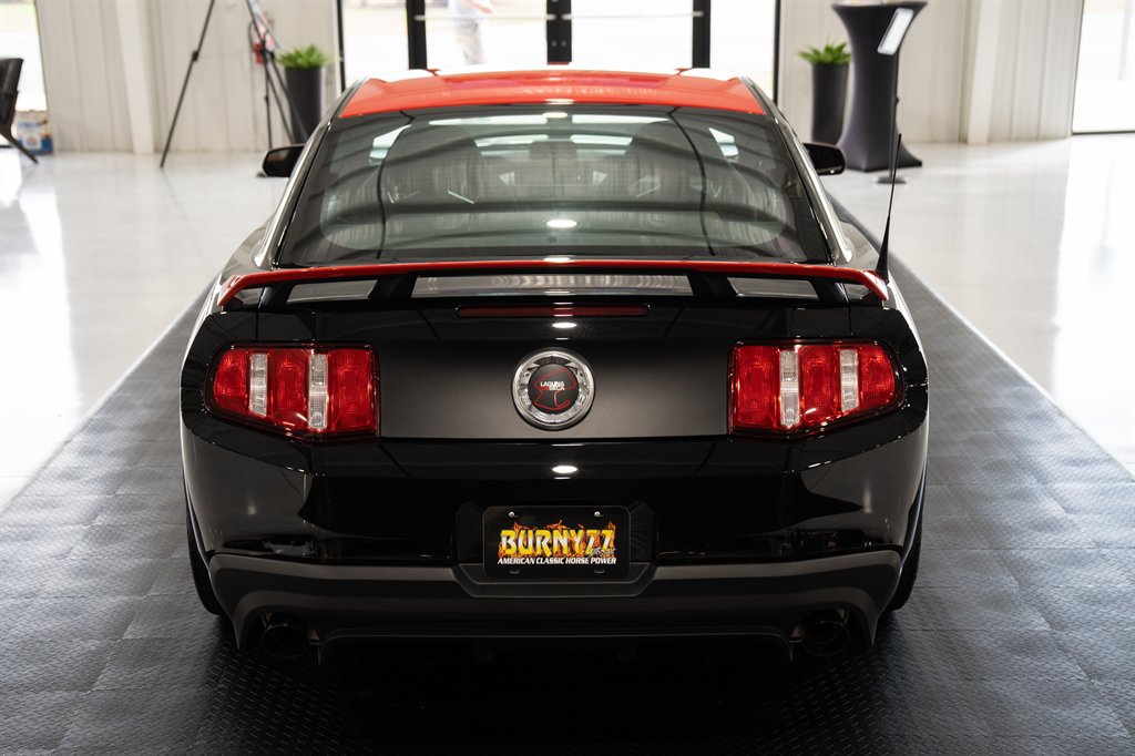 2012 Ford Mustang 8
