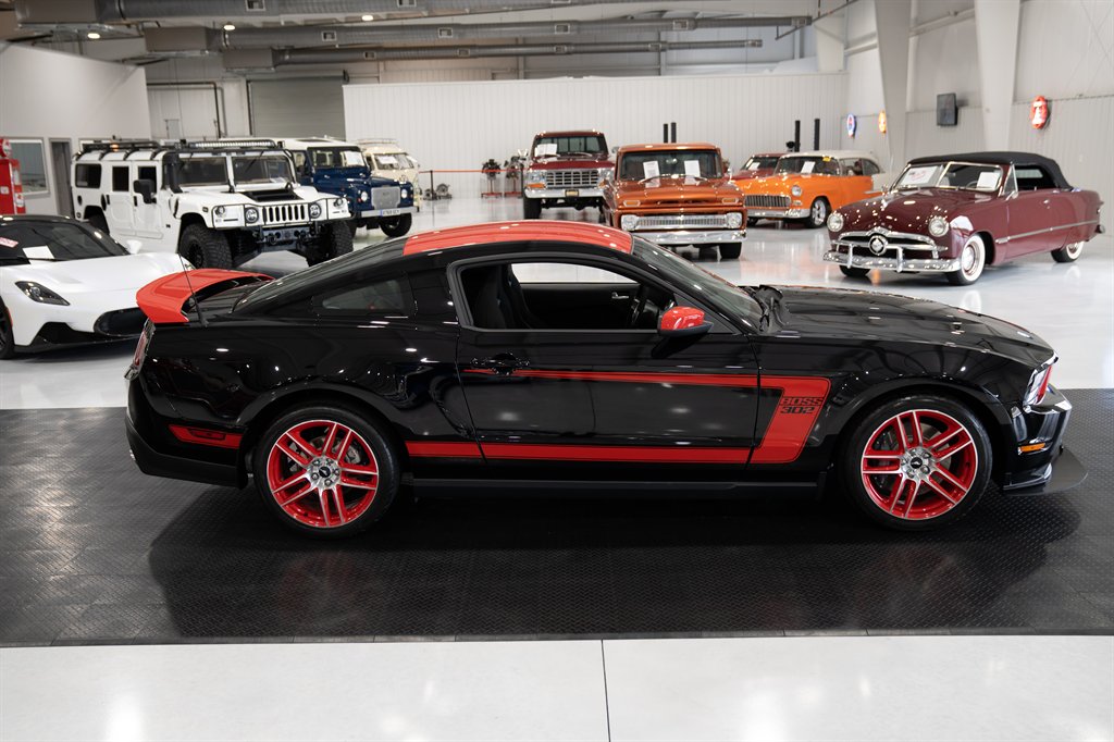 2012 Ford Mustang 12
