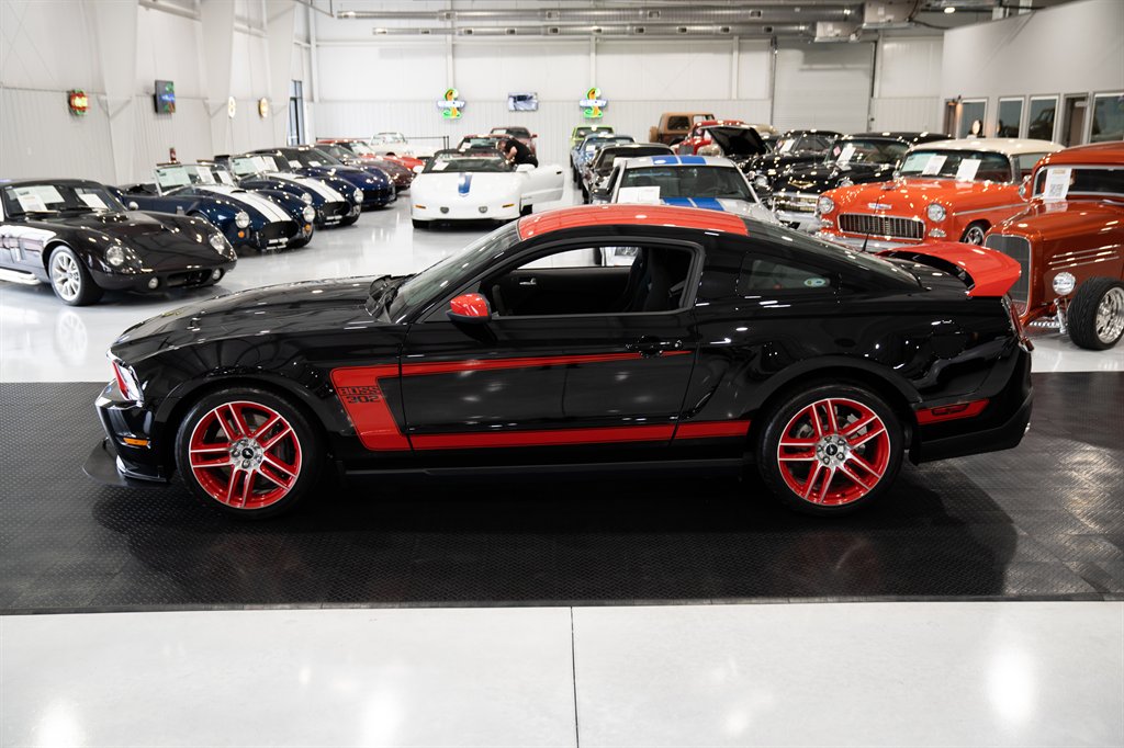 2012 Ford Mustang 4