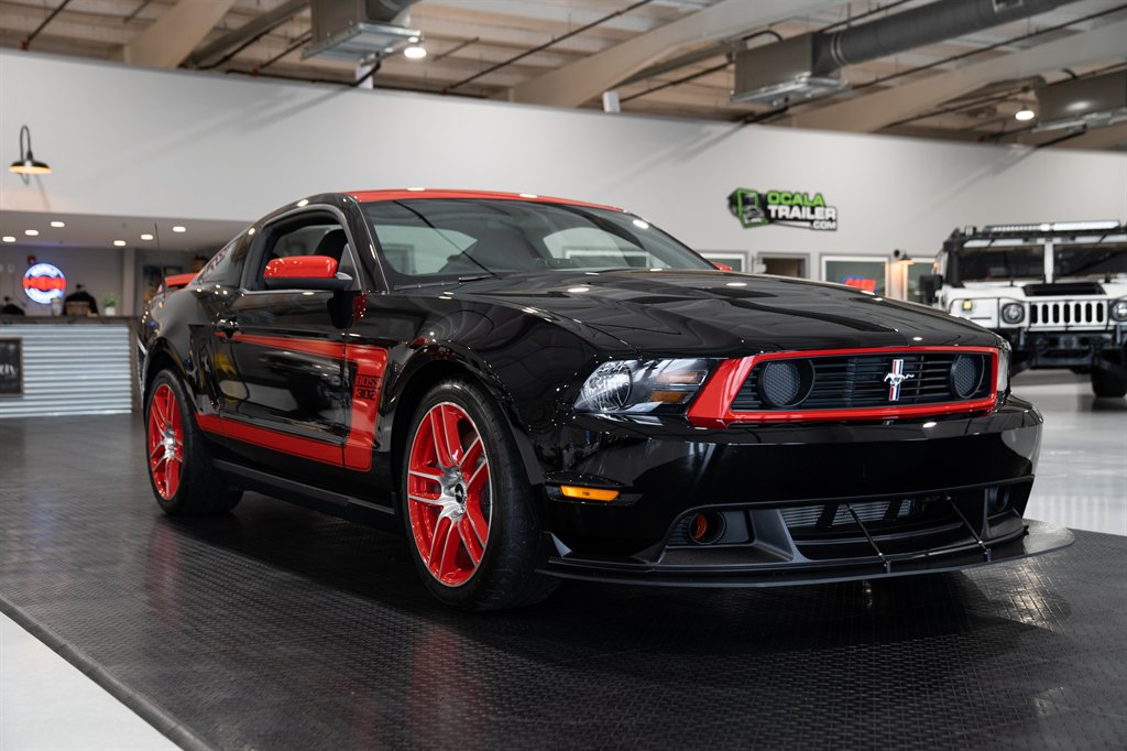 2012 Ford Mustang 13
