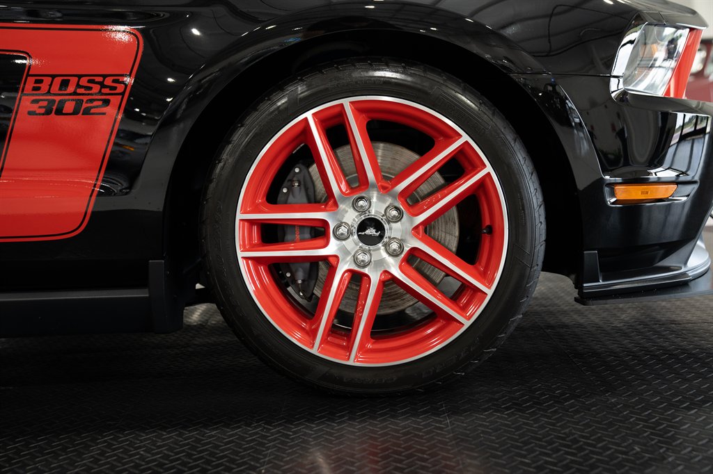2012 Ford Mustang 34