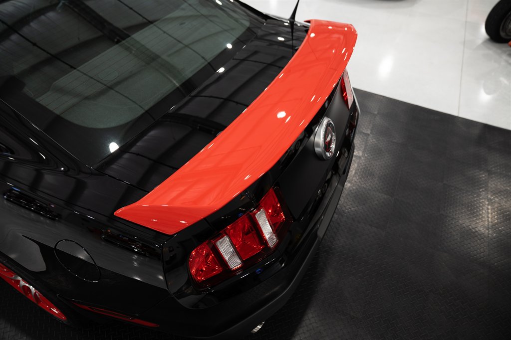 2012 Ford Mustang 28
