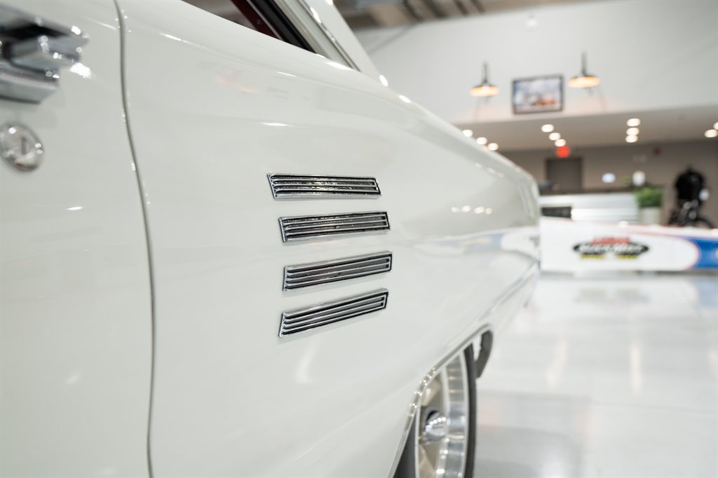 1966 Dodge Coronet 500 17