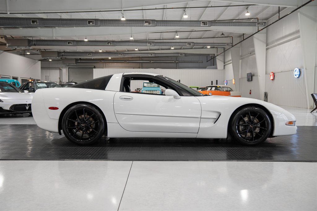2000 Chevrolet  Corvette 26