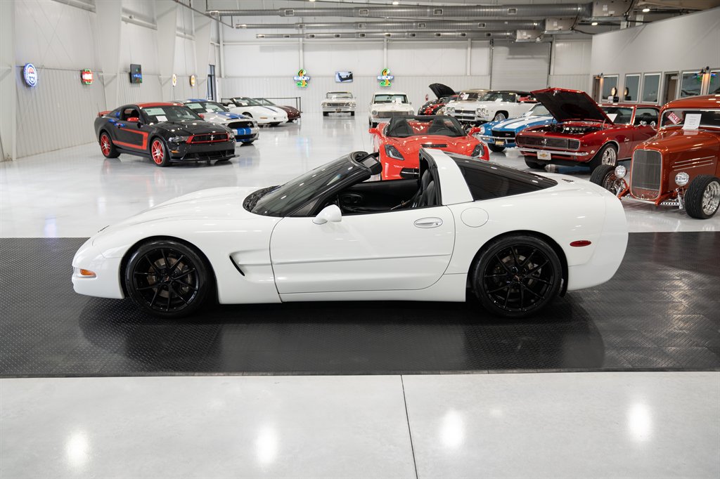2000 Chevrolet  Corvette 4