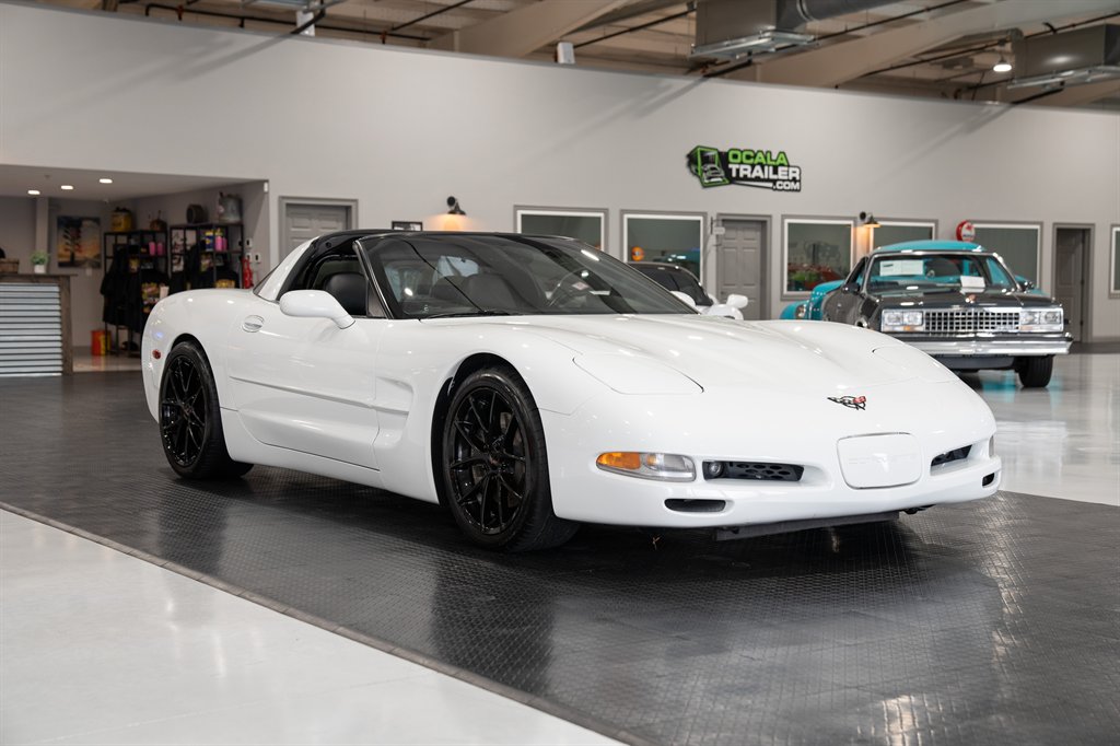 2000 Chevrolet  Corvette 13