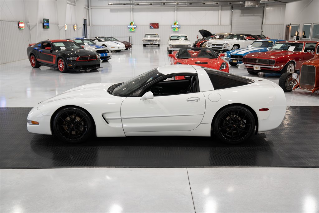 2000 Chevrolet  Corvette 28
