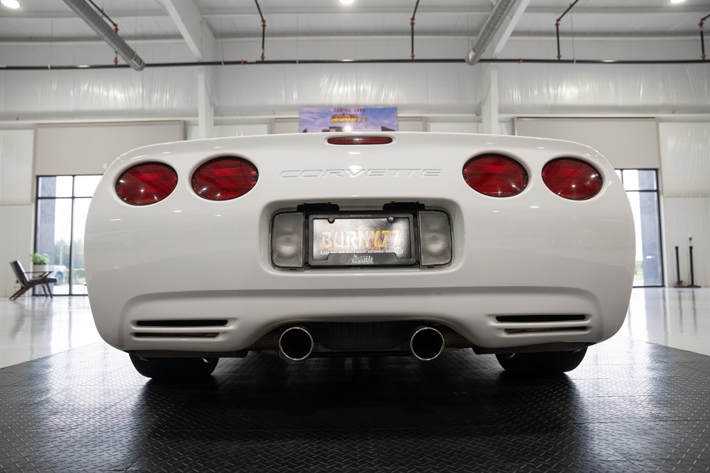 2000 Chevrolet  Corvette 34