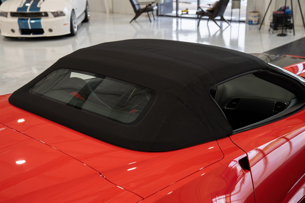 2015 Chevrolet Corvette 17