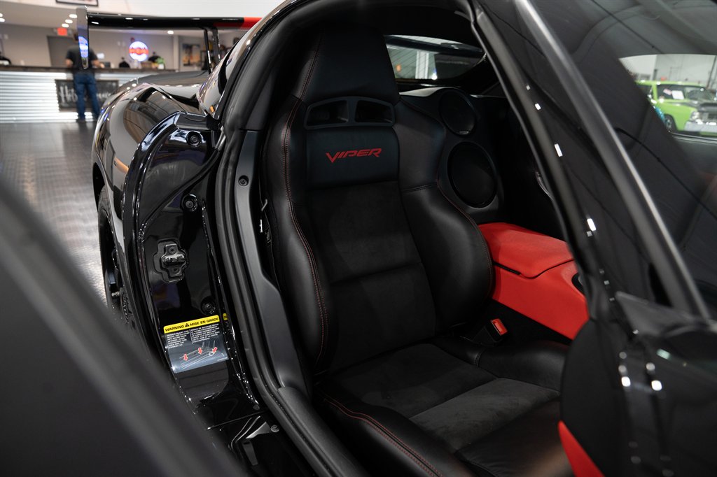 2009 Dodge Viper ACR 72
