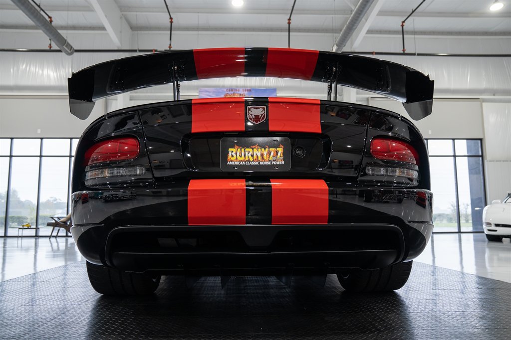 2009 Dodge Viper ACR 37