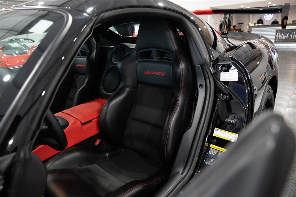 2009 Dodge Viper ACR 48