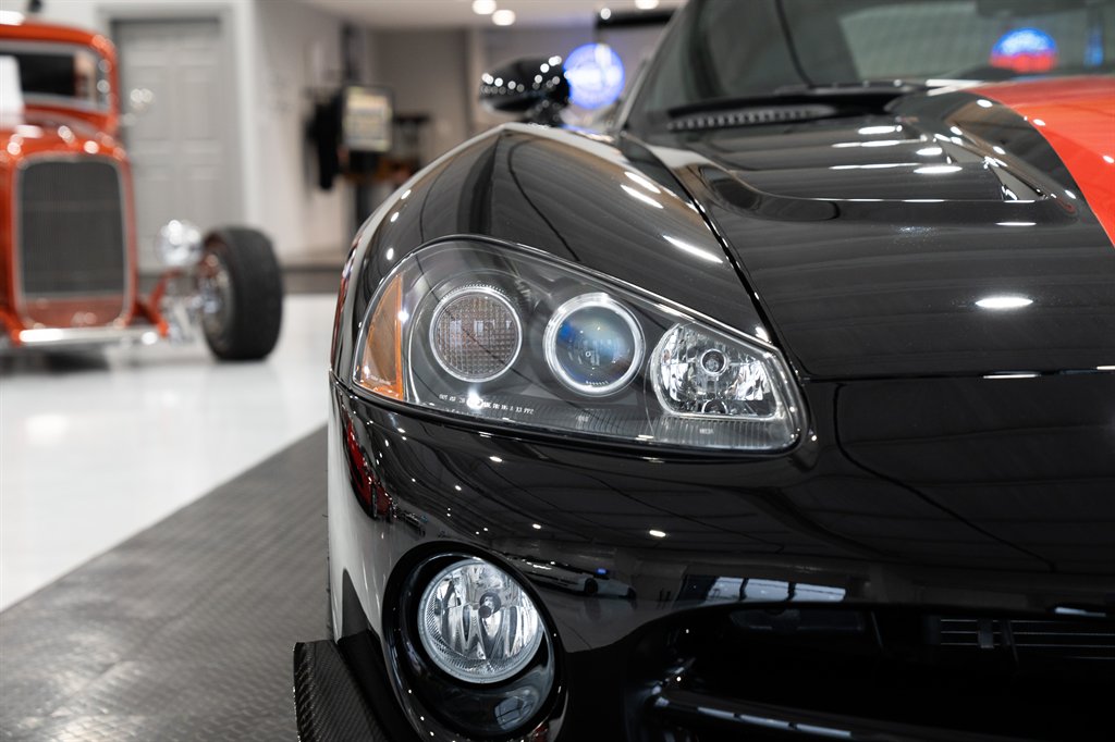 2009 Dodge Viper ACR 23