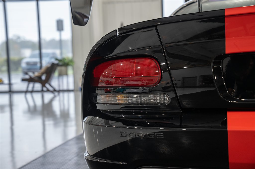 2009 Dodge Viper ACR 39
