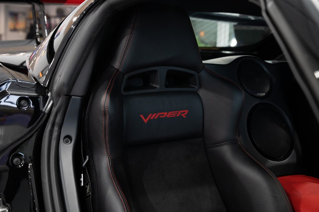 2009 Dodge Viper ACR 73