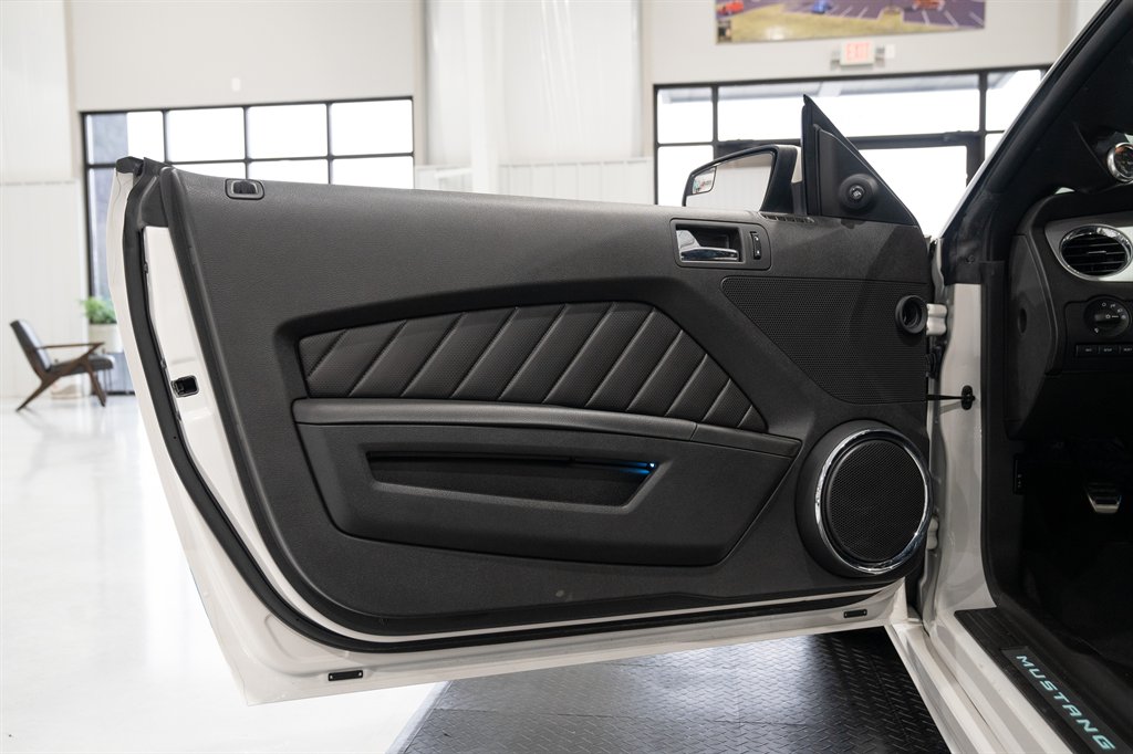 2011 Ford Shelby Mustang 40