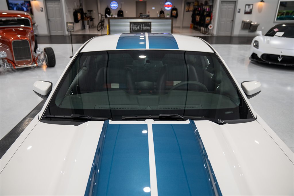 2011 Ford Shelby Mustang 24