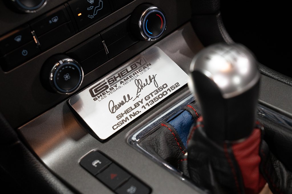 2011 Ford Shelby Mustang 58