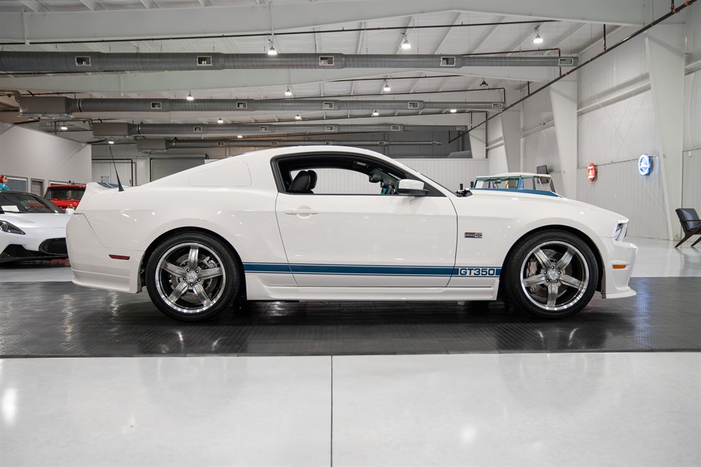 2011 Ford Shelby Mustang 11