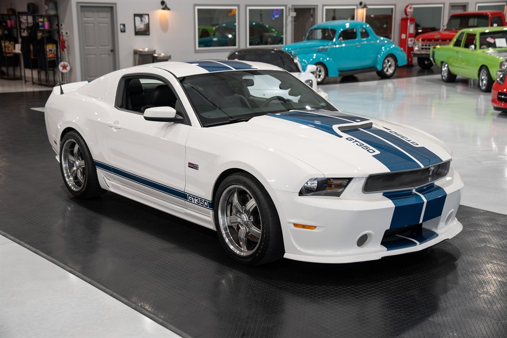 2011 Ford Shelby Mustang 14