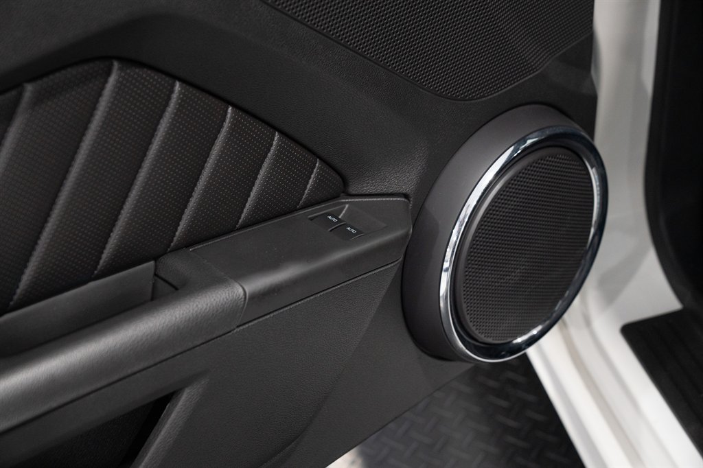 2011 Ford Shelby Mustang 41