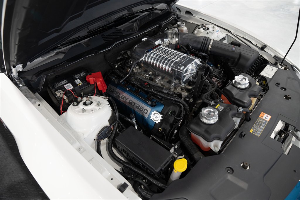 2011 Ford Shelby Mustang 76