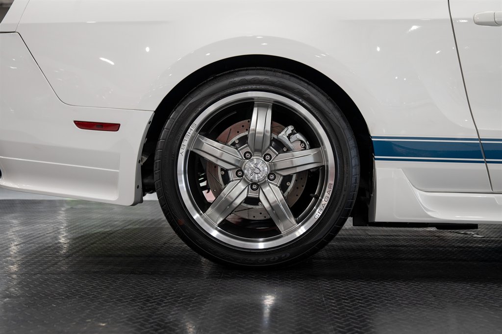 2011 Ford Shelby Mustang 37