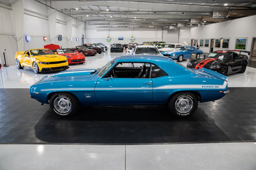 1969 Chevrolet Camaro Yenko Clone 4
