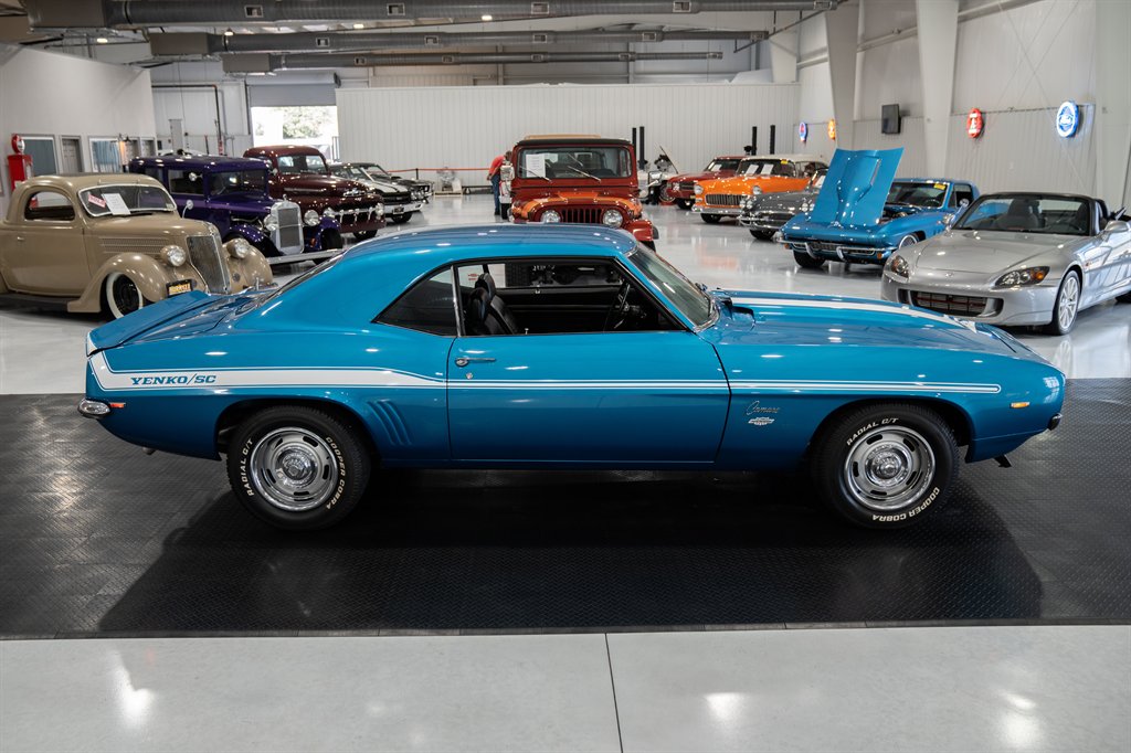 1969 Chevrolet Camaro Yenko Clone 12