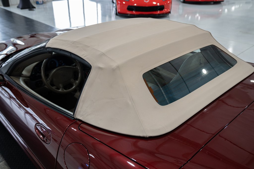 2003 Chevrolet Corvette 17