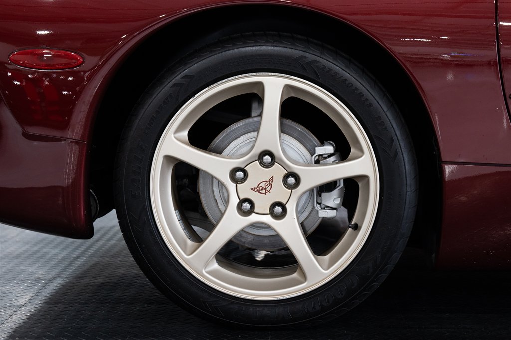 2003 Chevrolet Corvette 39