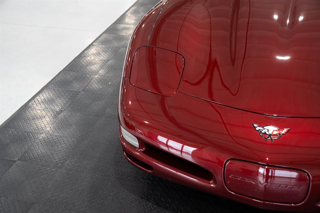 2003 Chevrolet Corvette 23