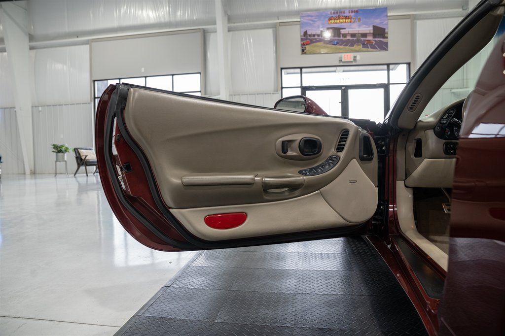 2003 Chevrolet Corvette 42