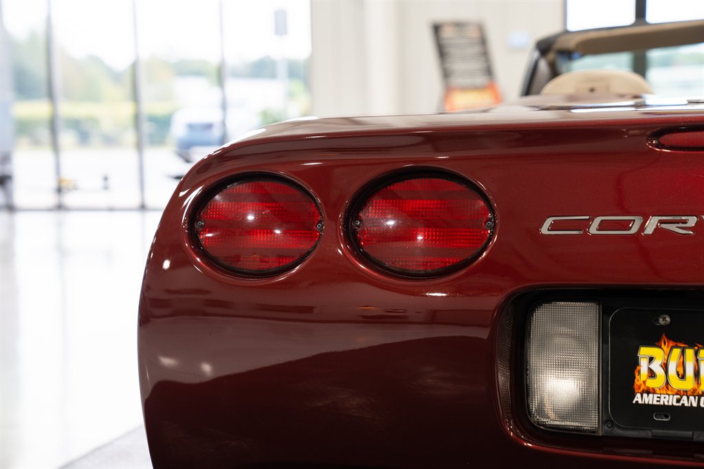 2003 Chevrolet Corvette 35