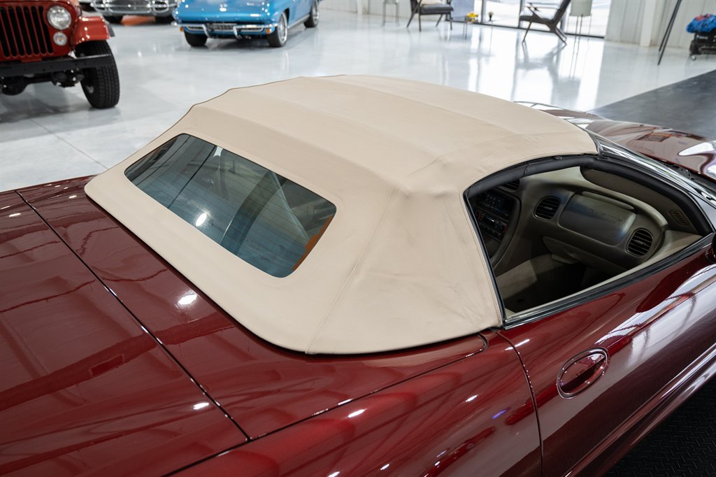 2003 Chevrolet Corvette 18