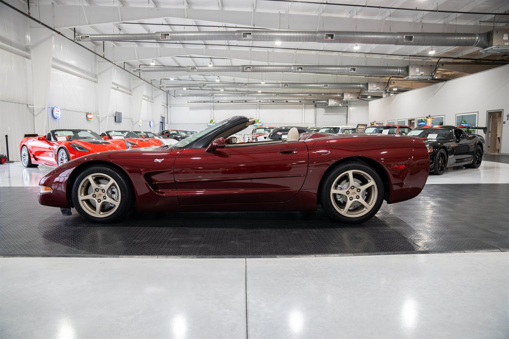 2003 Chevrolet Corvette 3