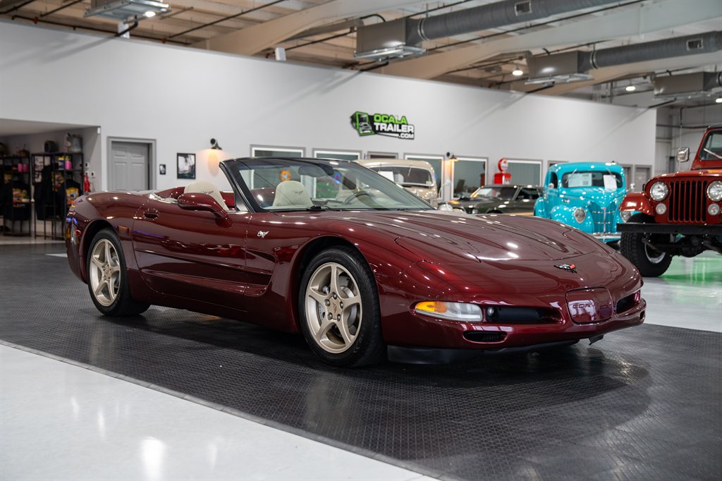 2003 Chevrolet Corvette 13