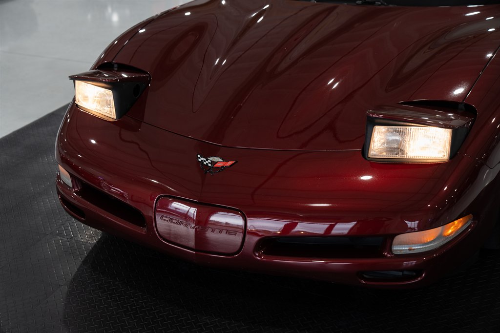2003 Chevrolet Corvette 24