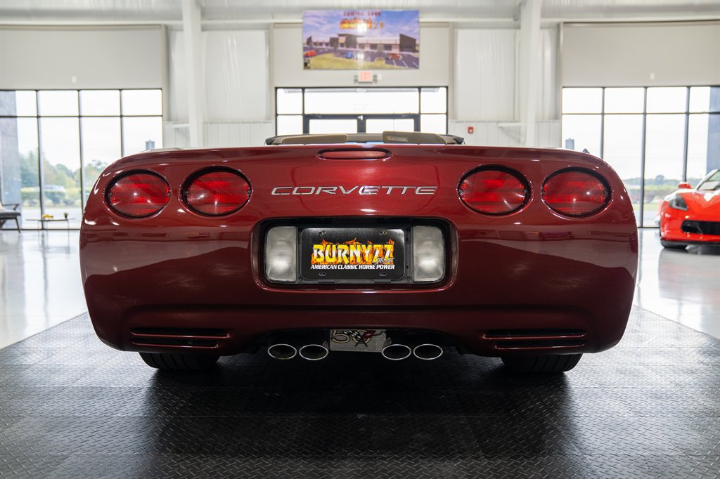 2003 Chevrolet Corvette 33