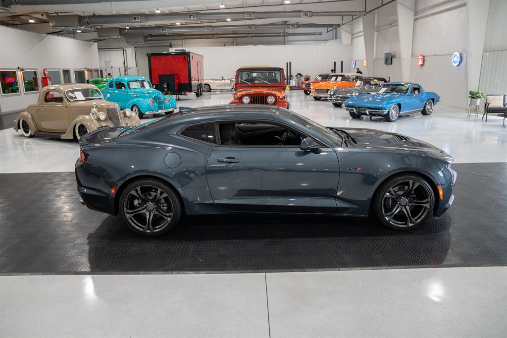 2022 Chevrolet Camaro 12