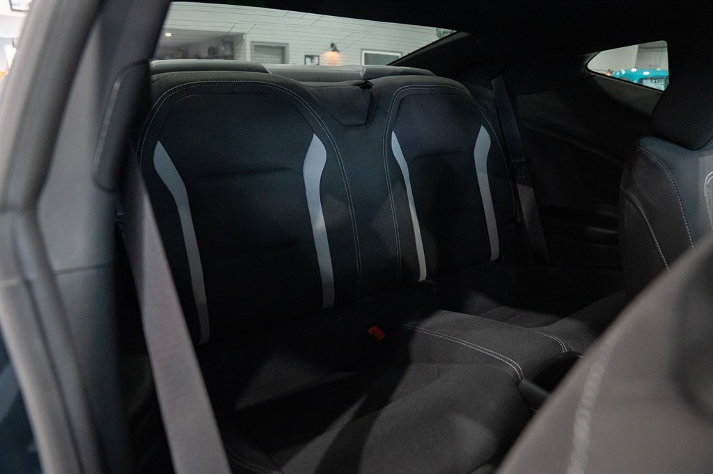 2022 Chevrolet Camaro 58