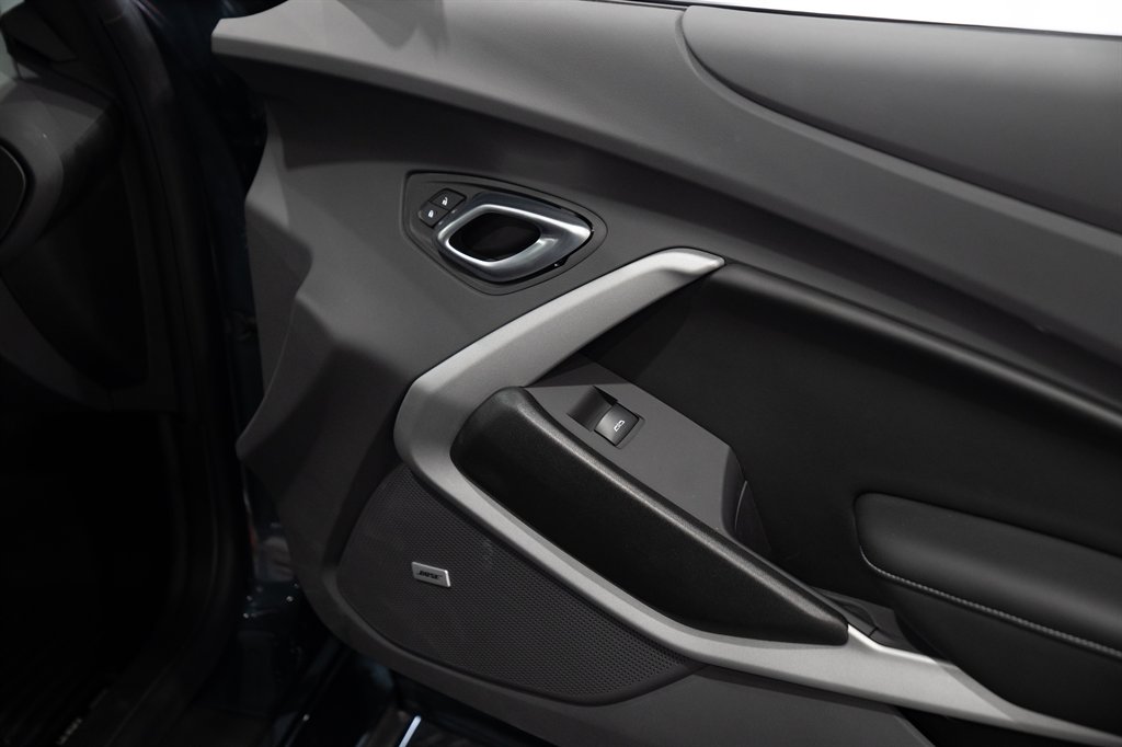 2022 Chevrolet Camaro 56