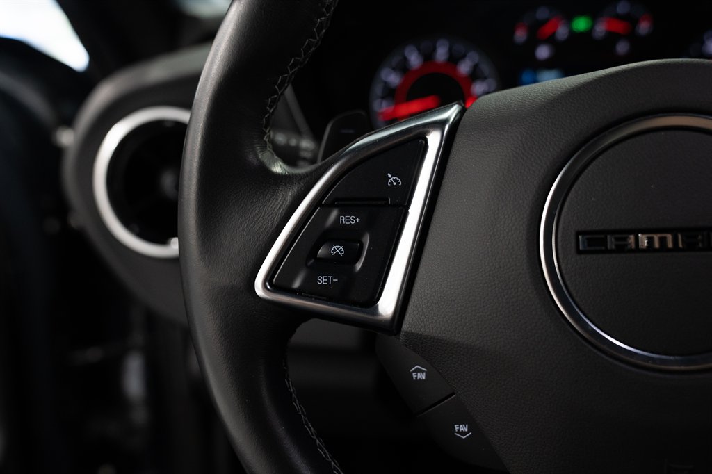 2022 Chevrolet Camaro 42