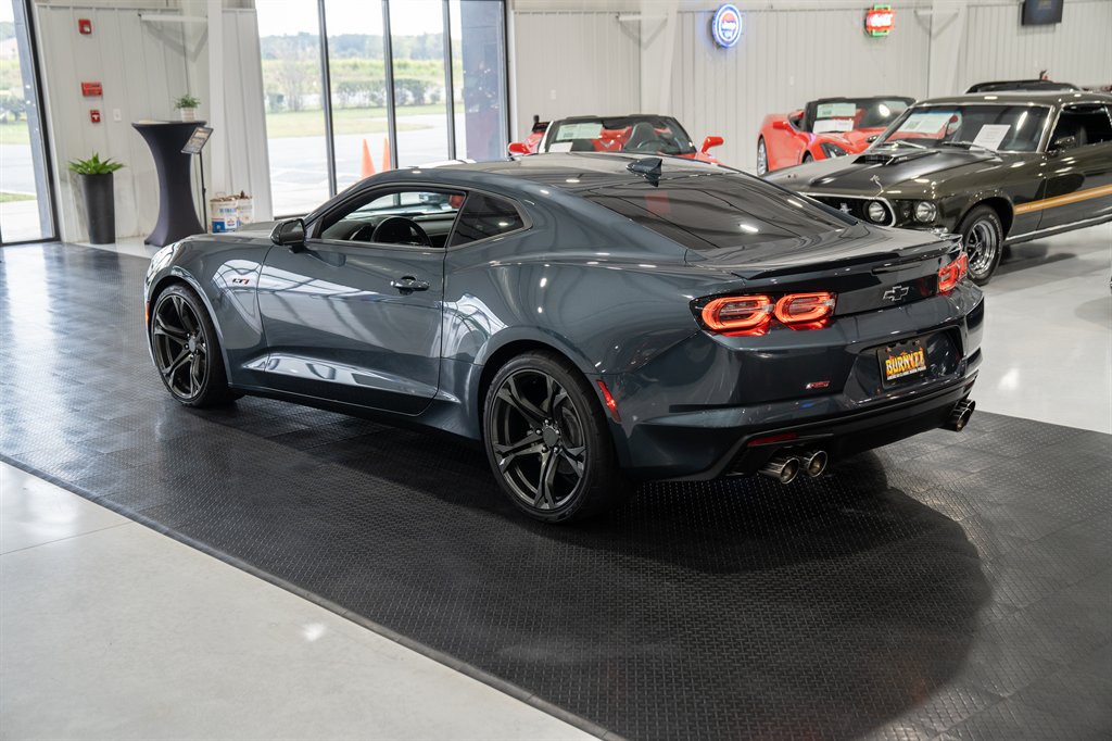 2022 Chevrolet Camaro 6